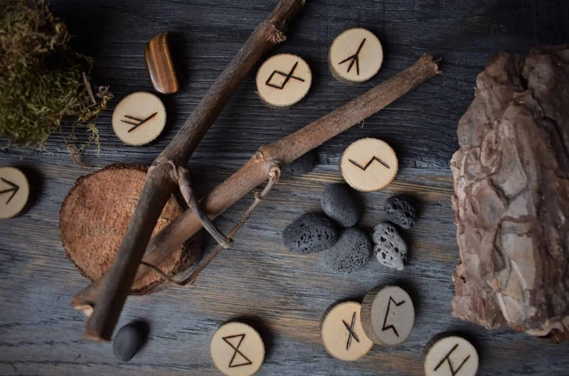Wood rune set and pouch | Elder Futhark | divination tools | hag stones | Altar tools | Gemstone | Pagan | Wicca | Occult | Norse Runes